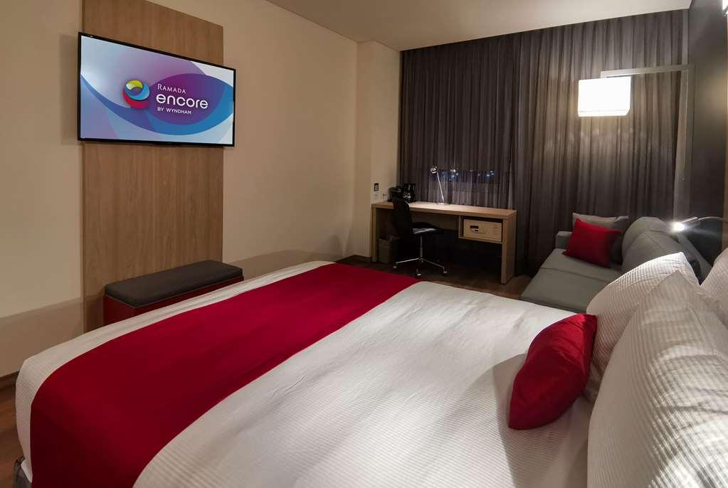 Ramada Encore by Wyndham Guadalajara Aeropuerto Las Pintas Habitación foto