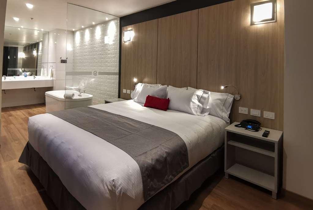Ramada Encore by Wyndham Guadalajara Aeropuerto Las Pintas Habitación foto
