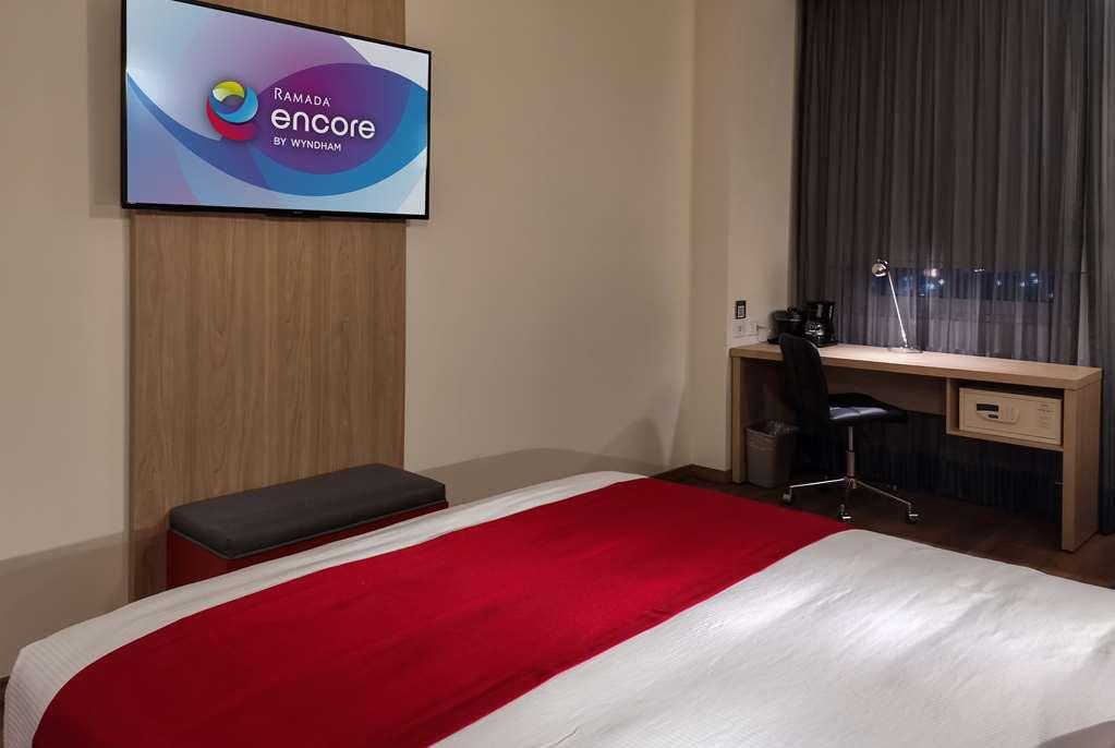 Ramada Encore by Wyndham Guadalajara Aeropuerto Las Pintas Habitación foto